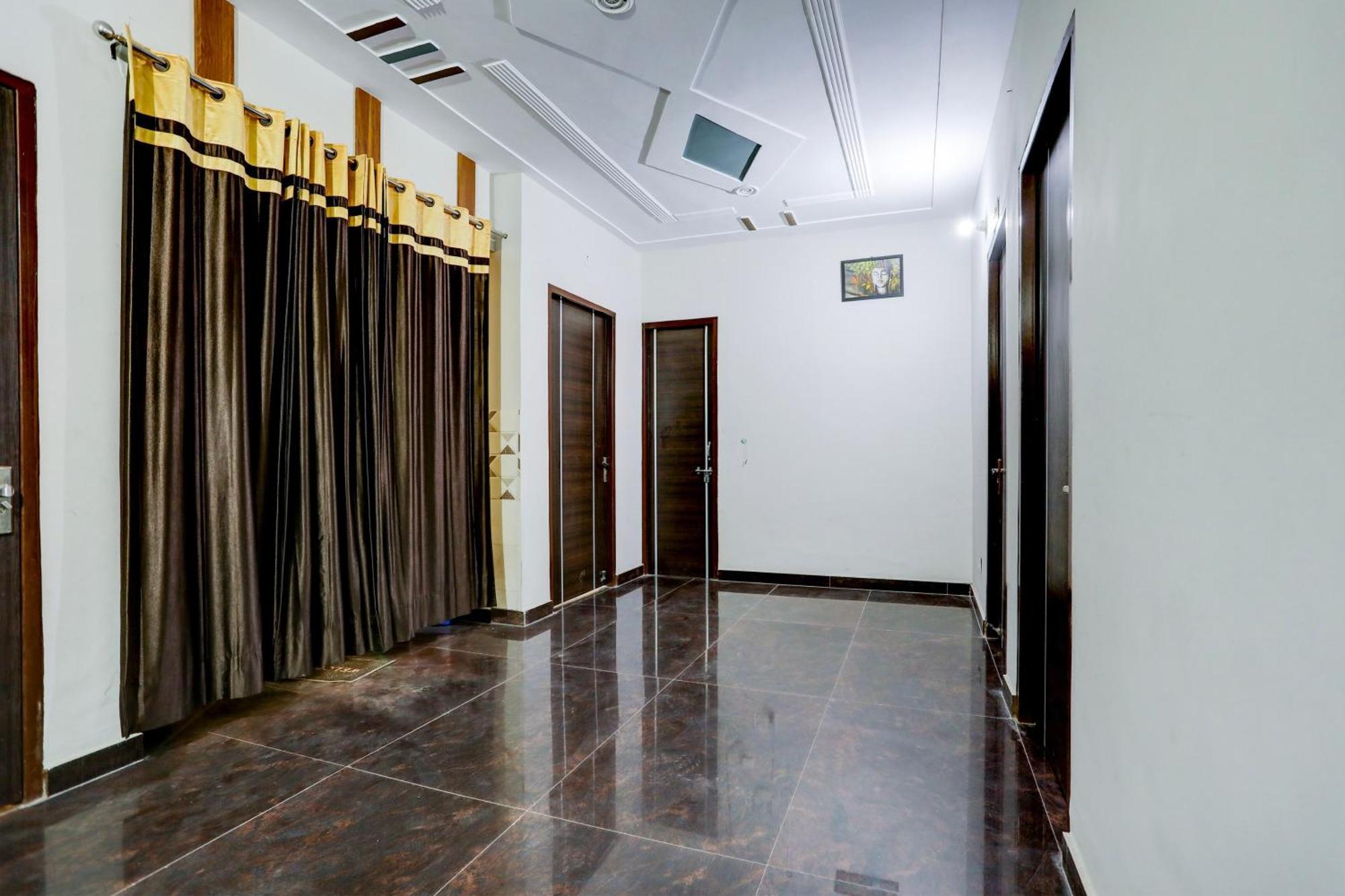Hotel O Grand Epic Inn Noida Exterior photo