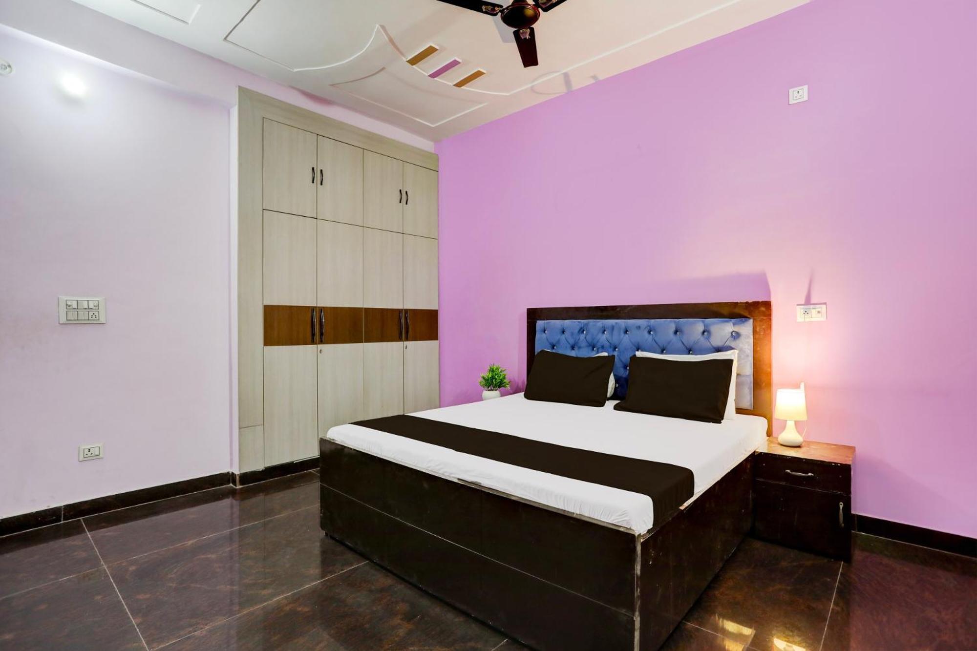 Hotel O Grand Epic Inn Noida Exterior photo
