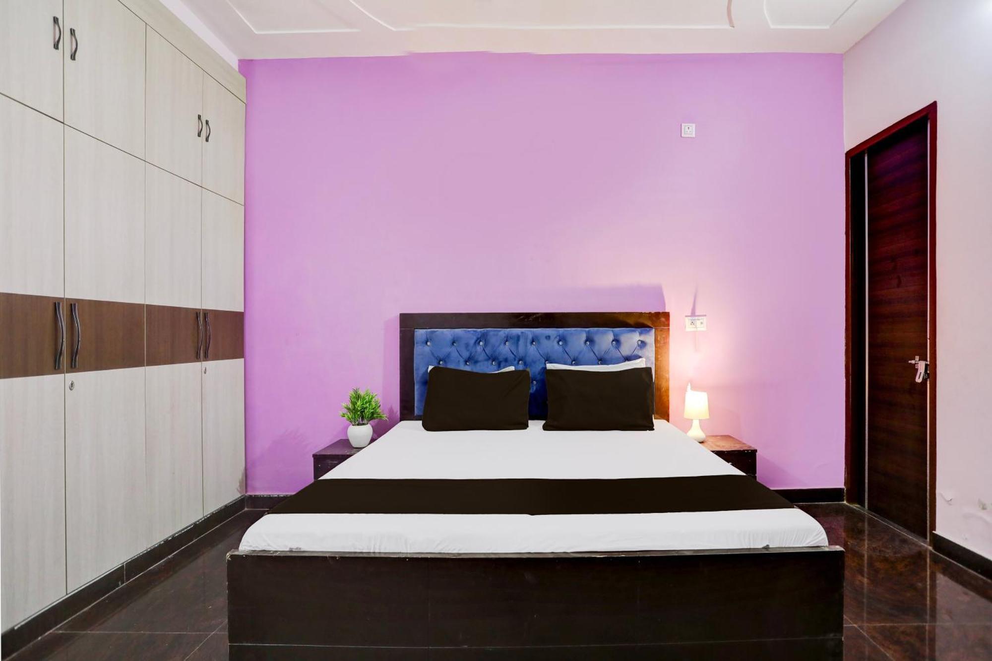 Hotel O Grand Epic Inn Noida Exterior photo